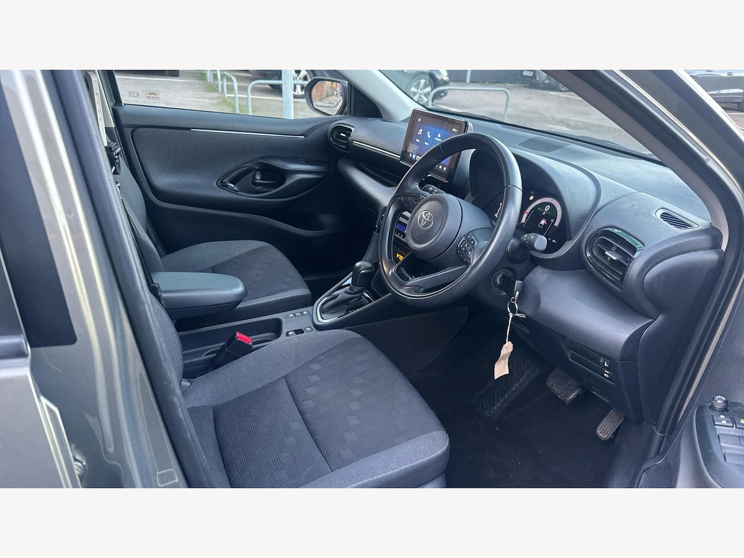 Used Toyota Yaris 2024 for sale - 77440246: Photo 13