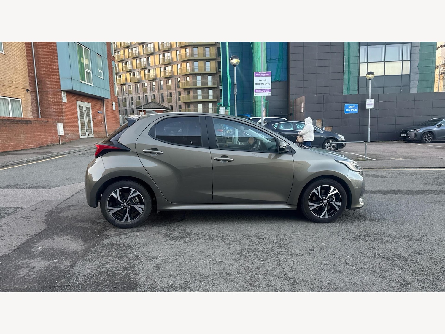 Used Toyota Yaris 2024 for sale - 77440246: Photo 18