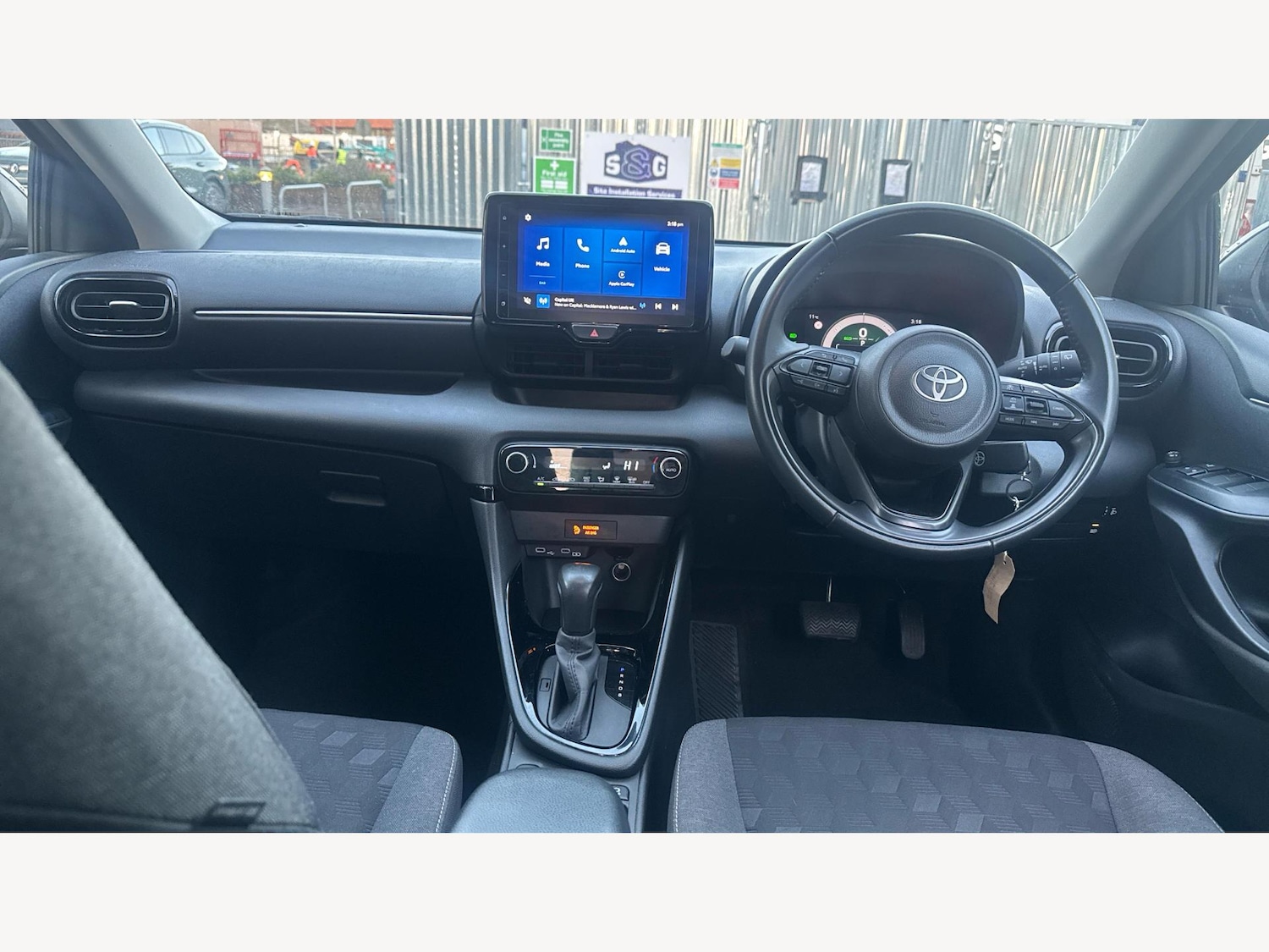 Used Toyota Yaris 2024 for sale - 77440246: Photo 7