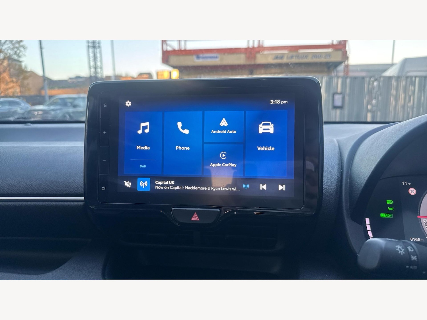 Used Toyota Yaris 2024 for sale - 77440246: Photo 9