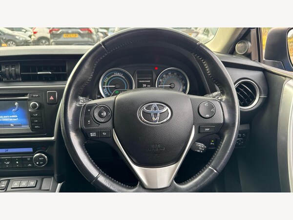 Used Toyota Auris 2015 for sale - 76307000: Photo 10