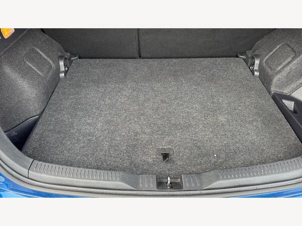 Used Toyota Auris 2015 for sale - 76307000: Photo 16
