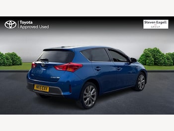 Used Toyota Auris 2015 for sale - 76307000: Photo