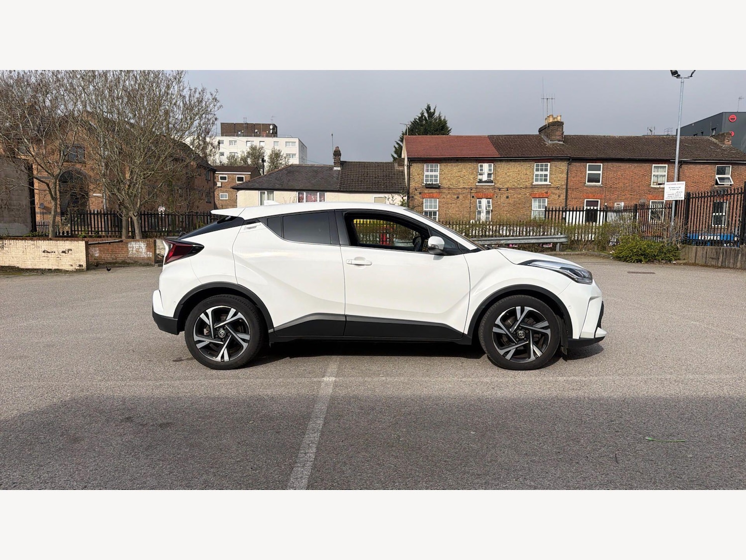 Used Toyota C-HR for sale - 77978018: Photo 19
