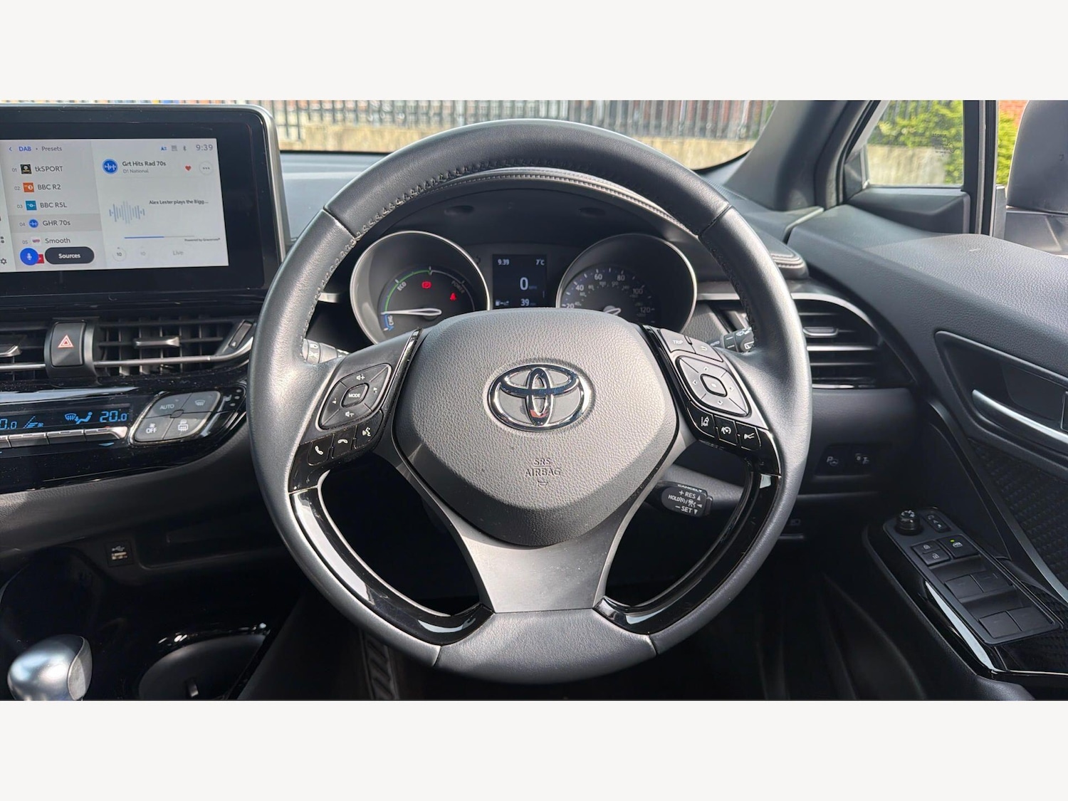 Used Toyota C-HR for sale - 77978018: Photo 9