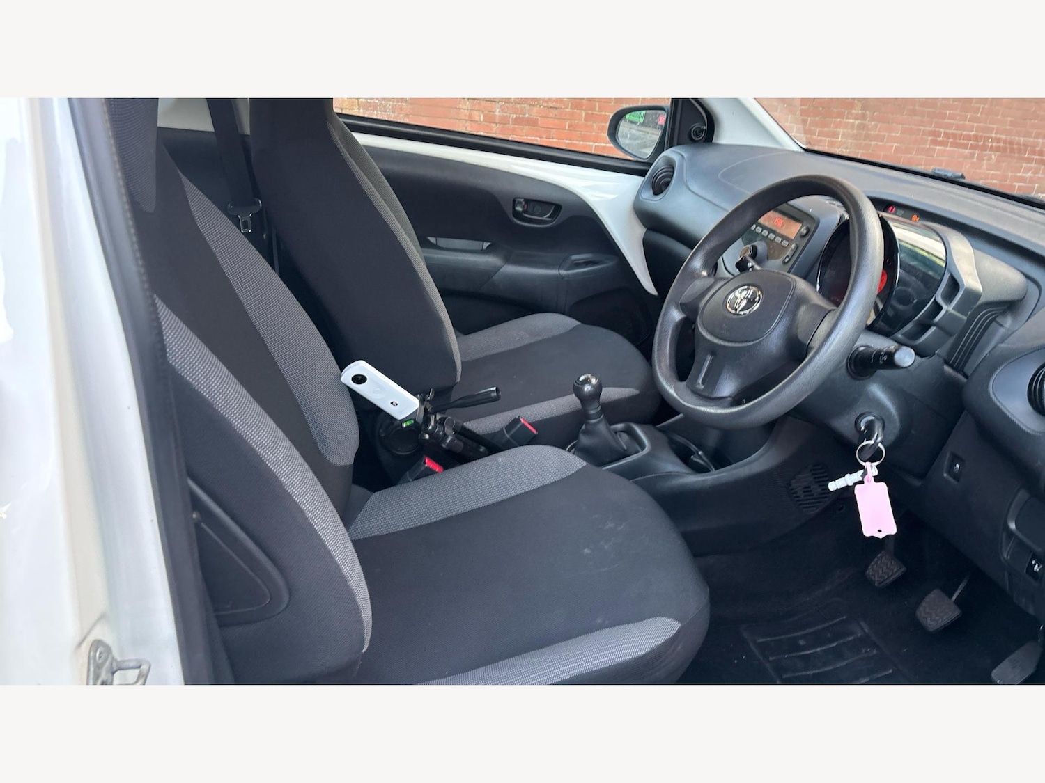 Used Toyota AYGO 2019 for sale - 76912997: Photo 13