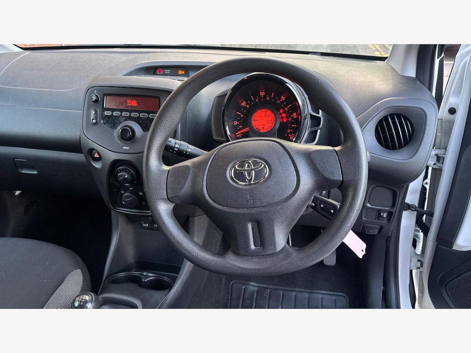 Used Toyota AYGO 2019 for sale - 76912997: Photo 8