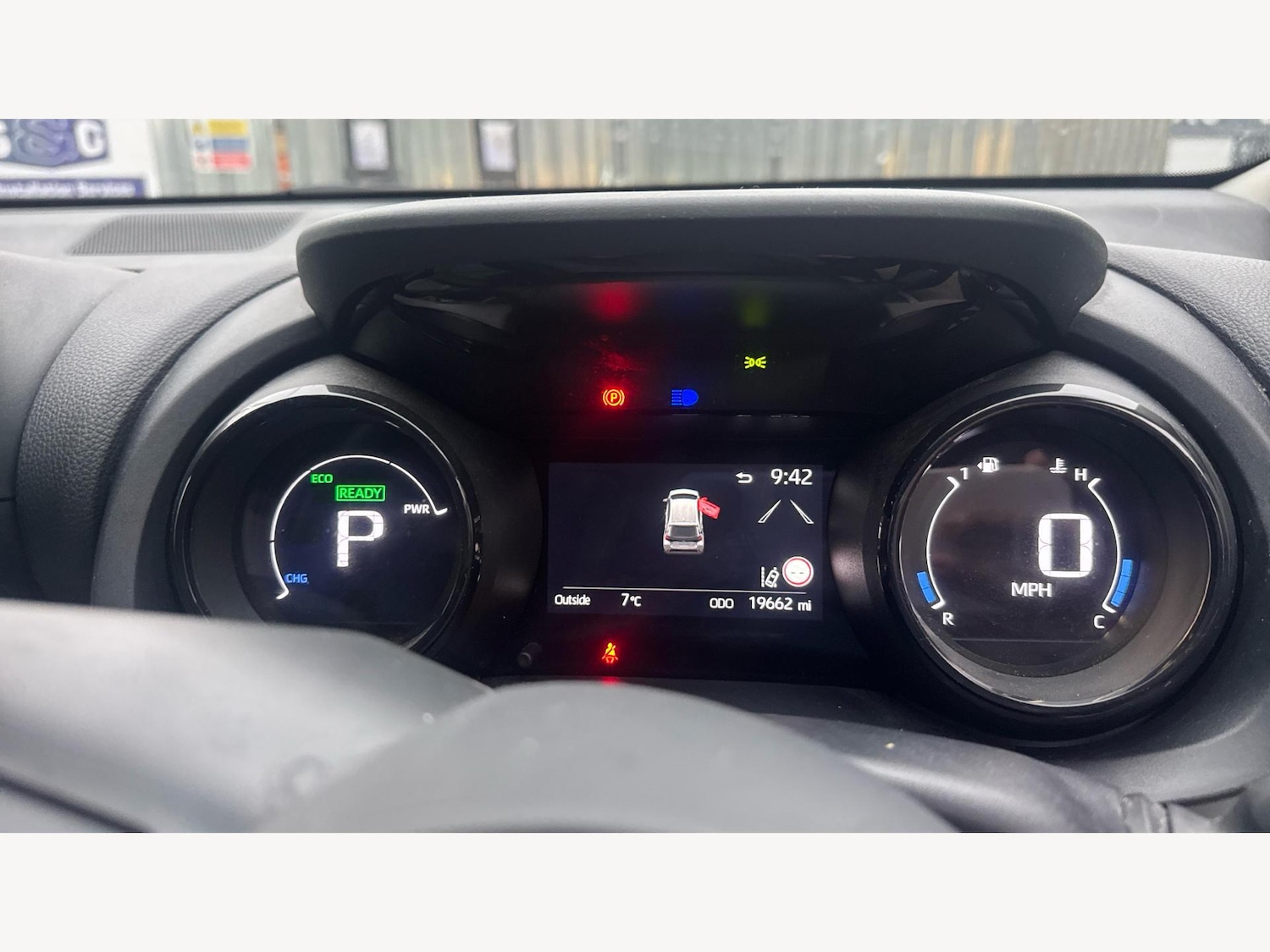 Used Toyota Yaris for sale - 77625618: Photo 11