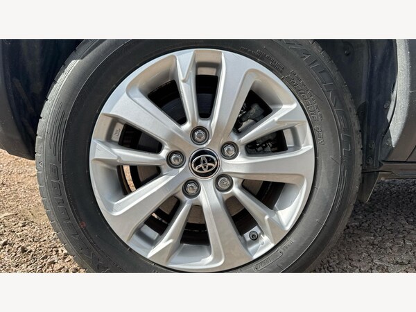 Used Toyota Yaris Cross 2024 for sale - 76042580: Photo 20