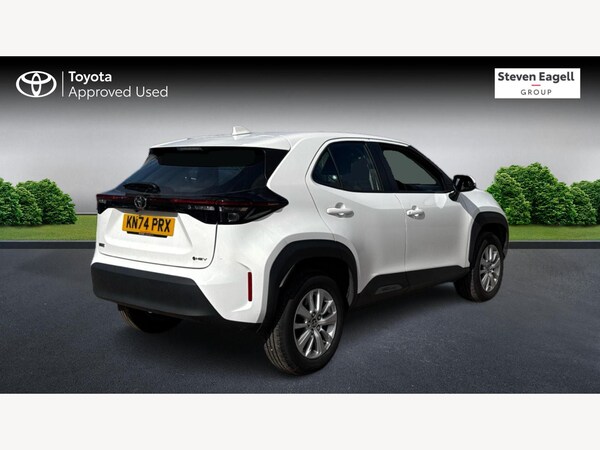 Used Toyota Yaris Cross 2024 for sale - 76042580: Photo 2