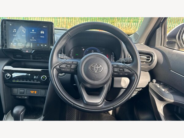 Used Toyota Yaris Cross 2024 for sale - 76042580: Photo 8