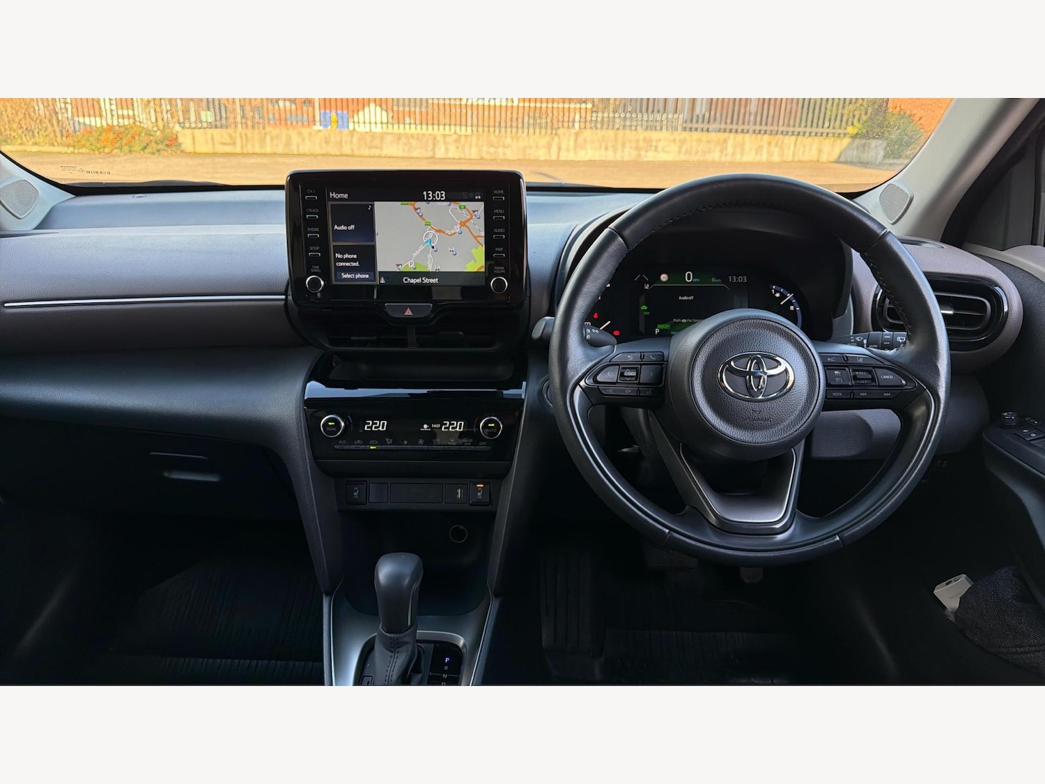 Used Toyota Yaris Cross 2024 for sale - 77237487: Photo 7