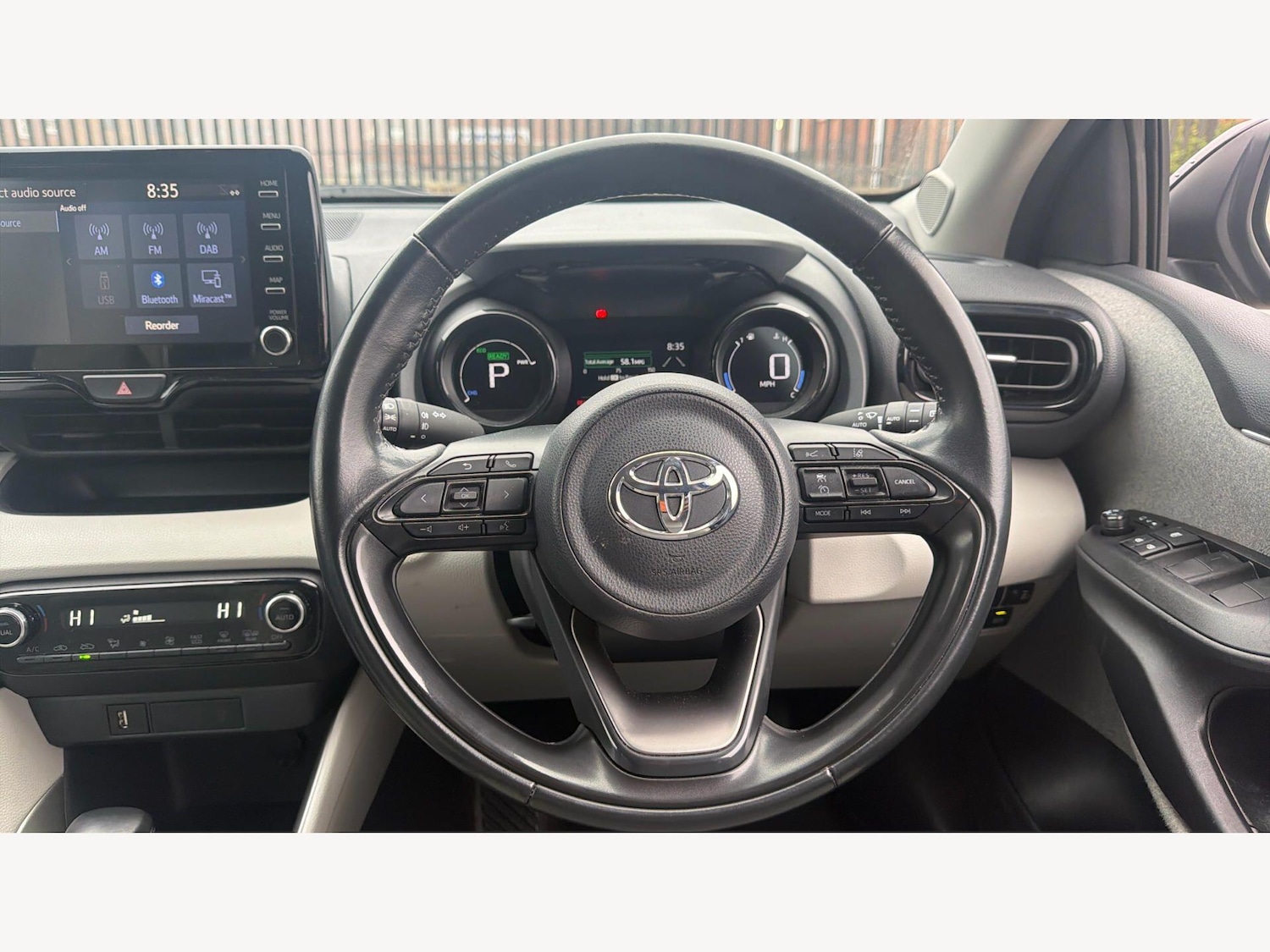 Used Toyota Yaris for sale - 77752917: Photo 11