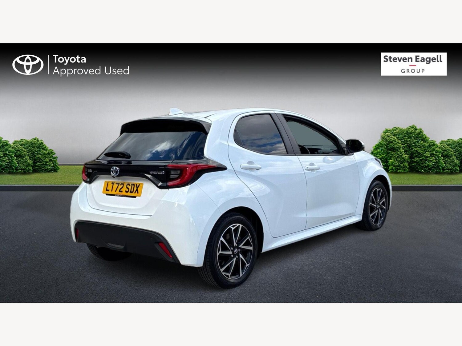 Used Toyota Yaris 2022 for sale - 76349542: Photo 2