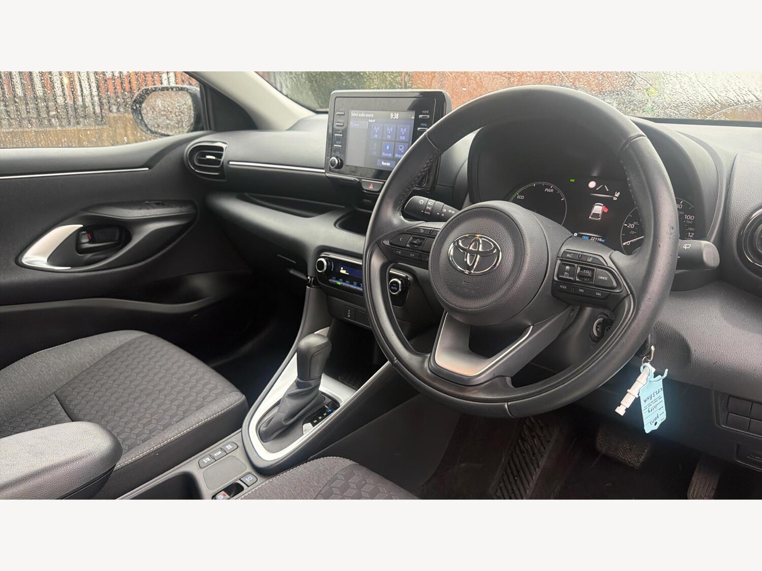 Used Toyota Yaris for sale - 77484400: Photo 14
