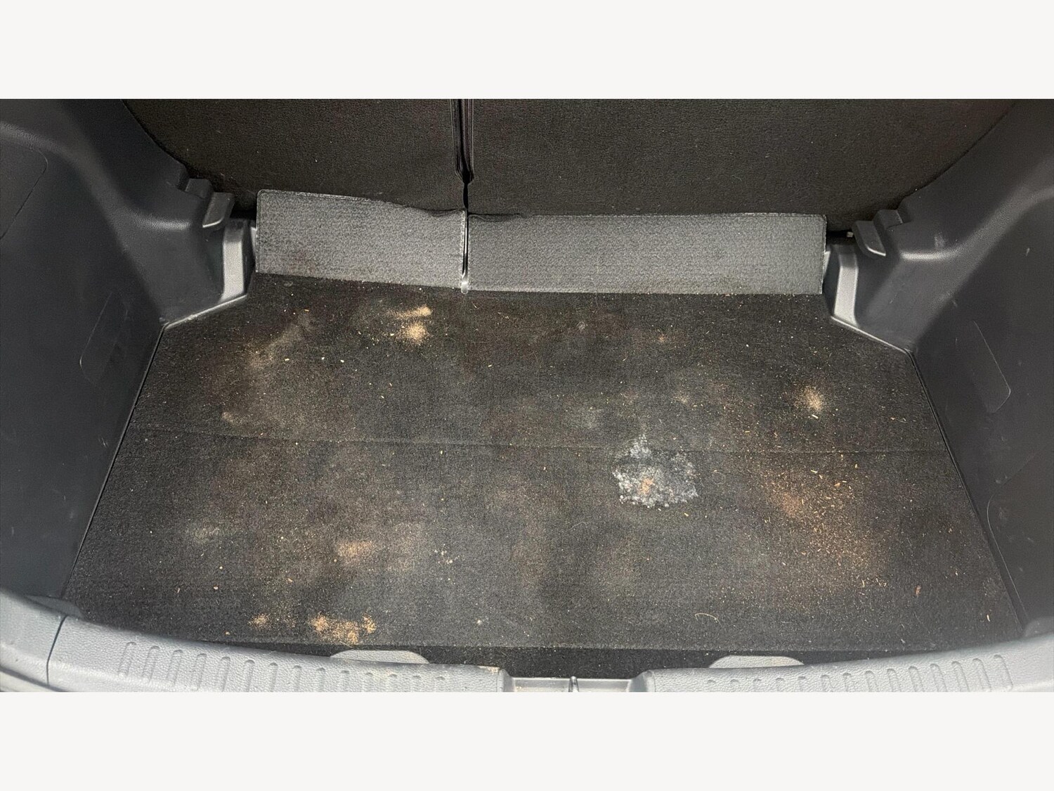 Used Toyota Yaris for sale - 77484400: Photo 17