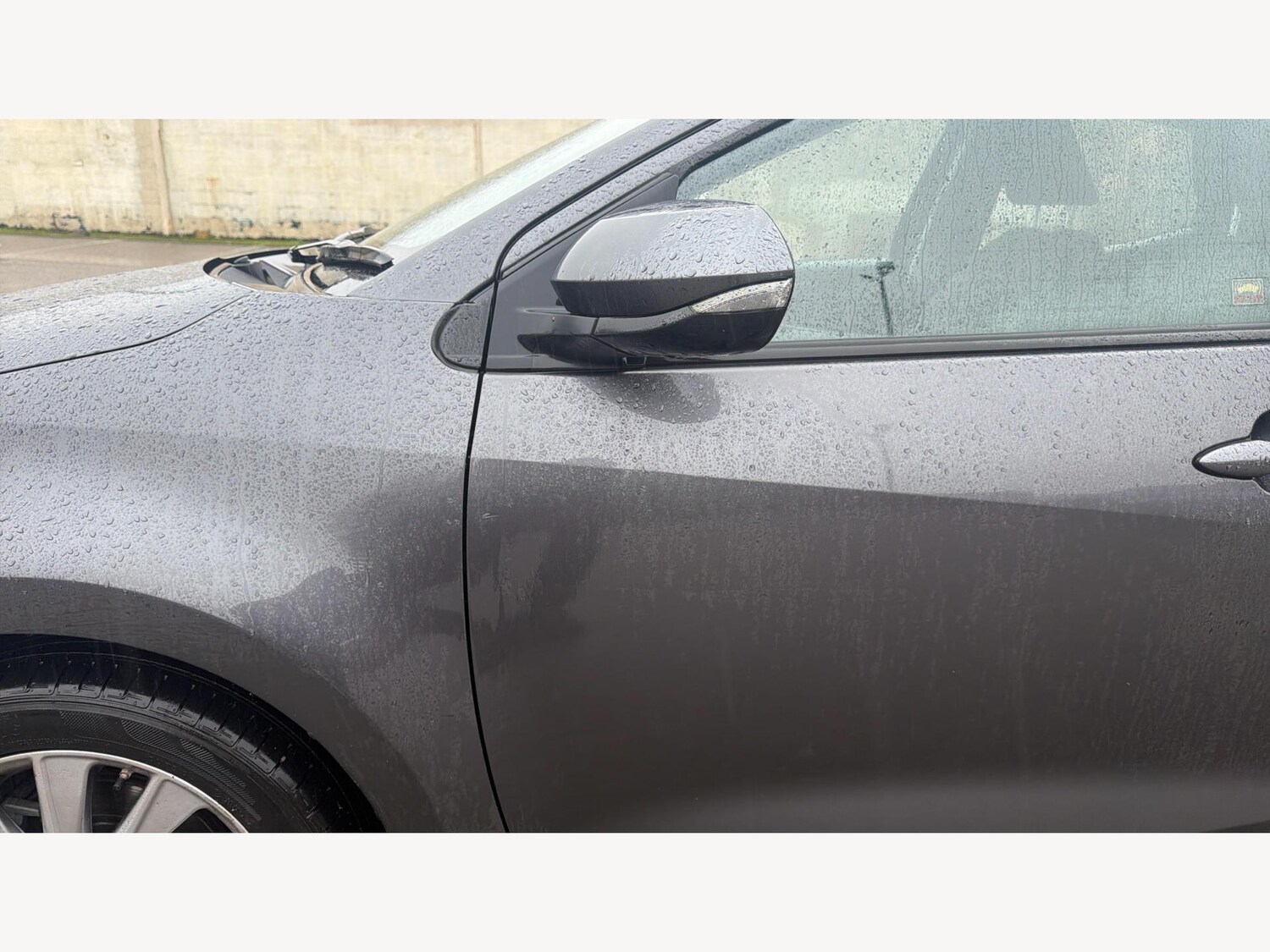 Used Toyota Yaris for sale - 77484400: Photo 7