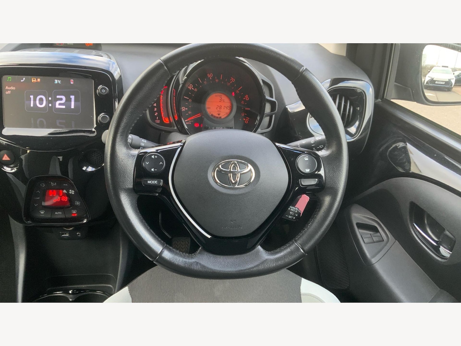 Used Toyota AYGO 2017 for sale - 77057527: Photo 10