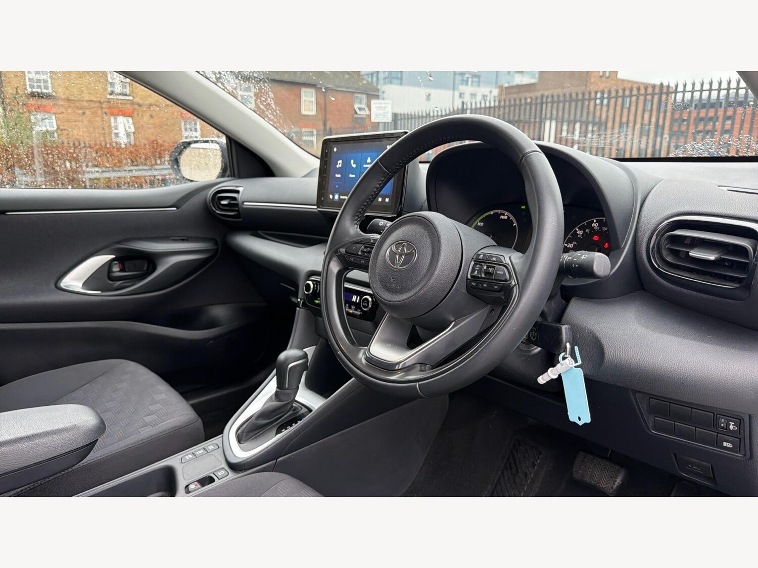 Used Toyota Yaris for sale - 77216359: Photo 13