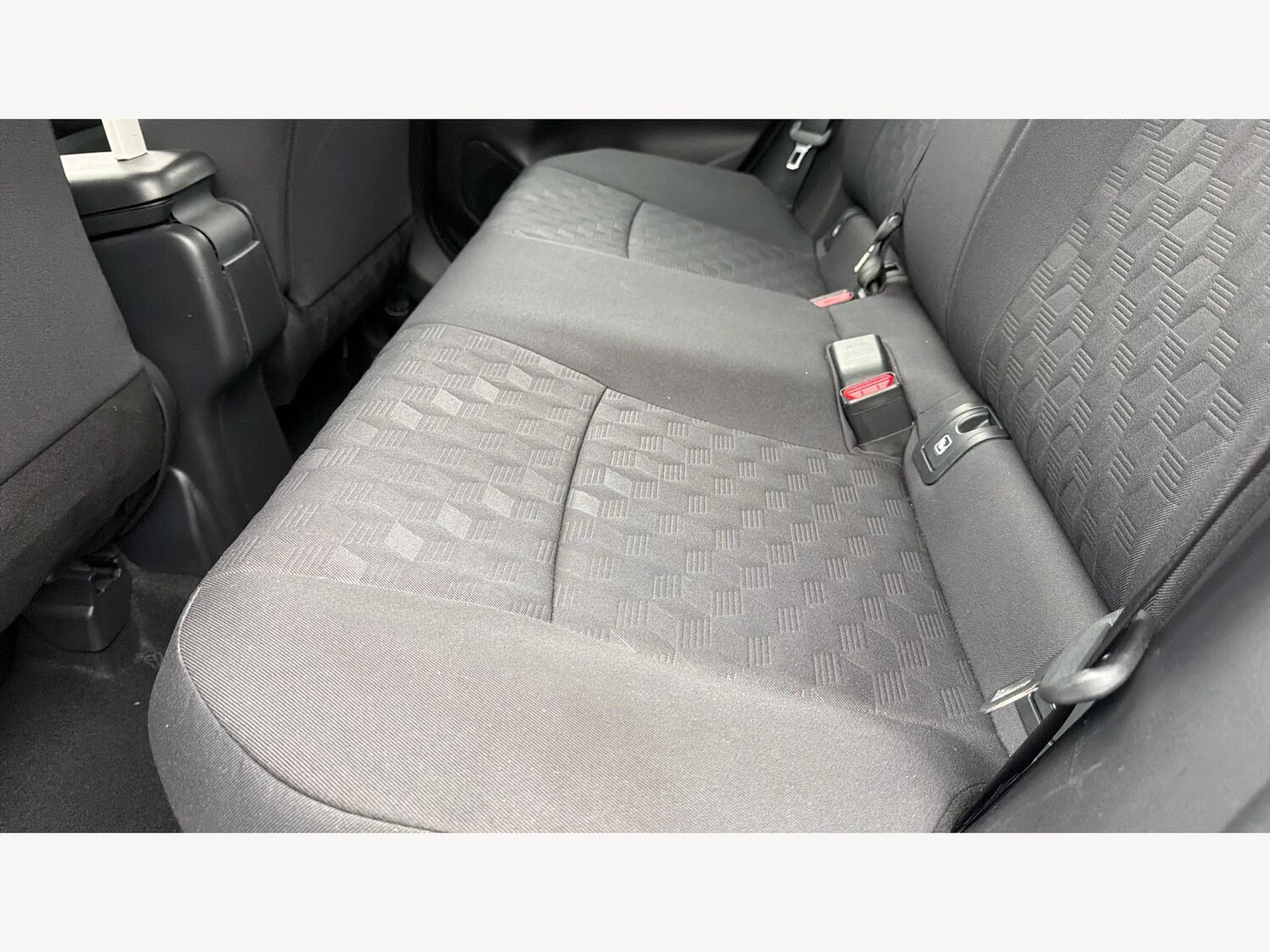 Used Toyota Yaris for sale - 77216359: Photo 15