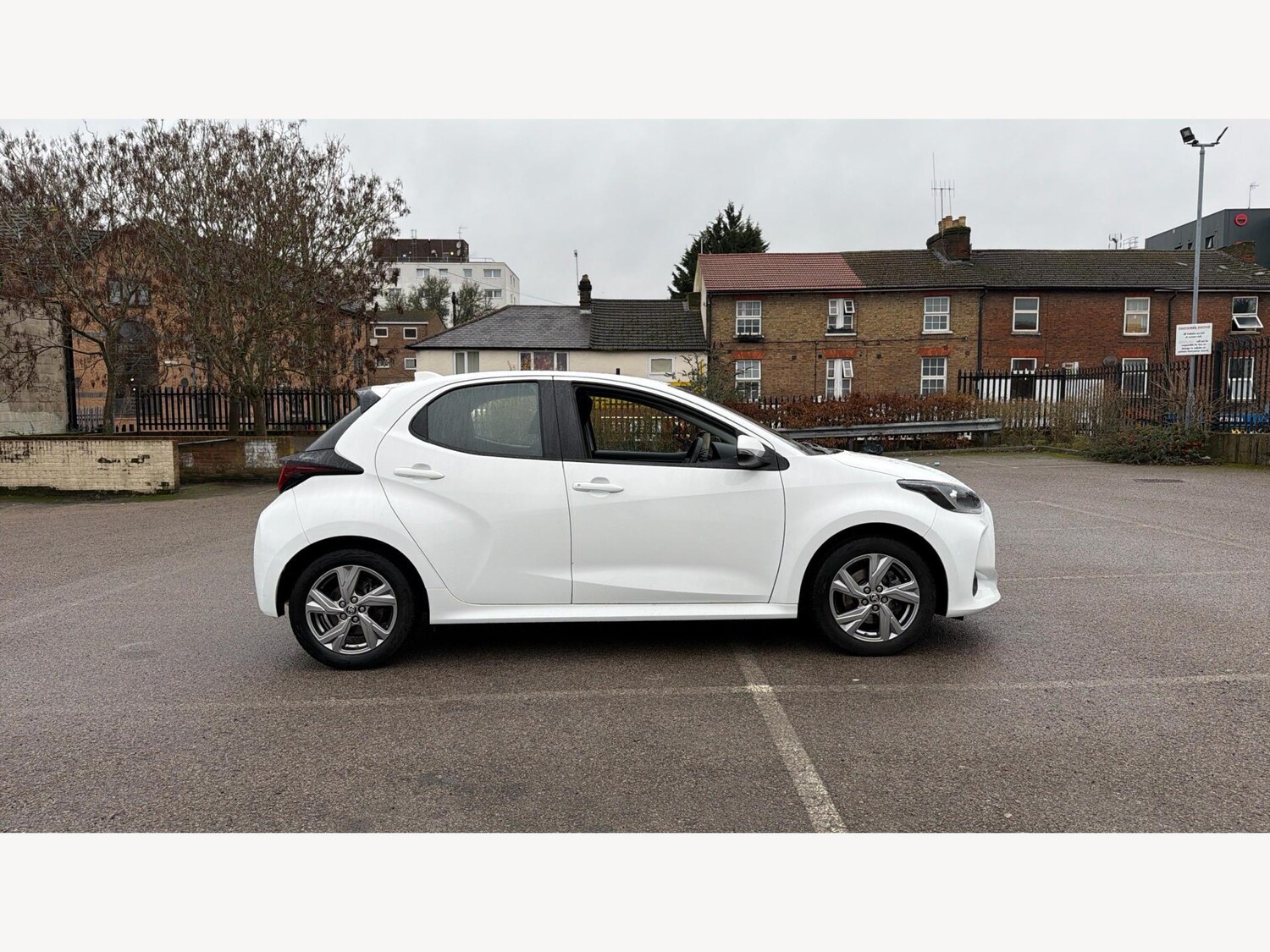 Used Toyota Yaris for sale - 77216359: Photo 18