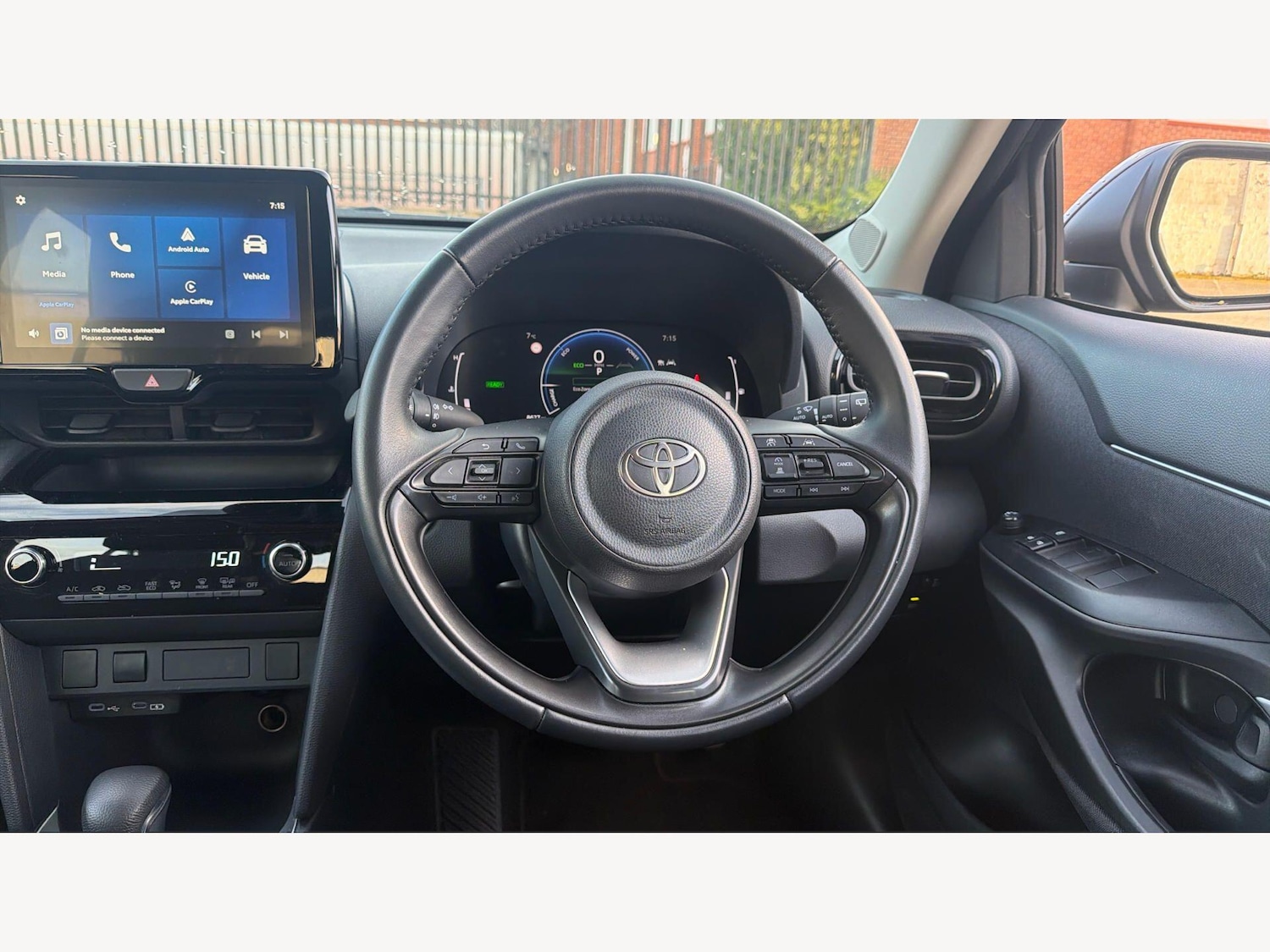 Used Toyota Yaris Cross 2024 for sale - 78071854: Photo 9