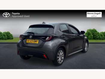 Used Toyota Yaris 2023 for sale - 75310402: Photo