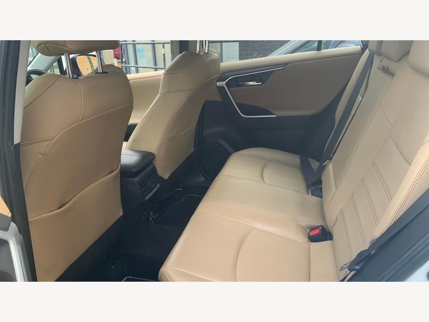 Used Toyota RAV4 2021 for sale - 77057236: Photo 15