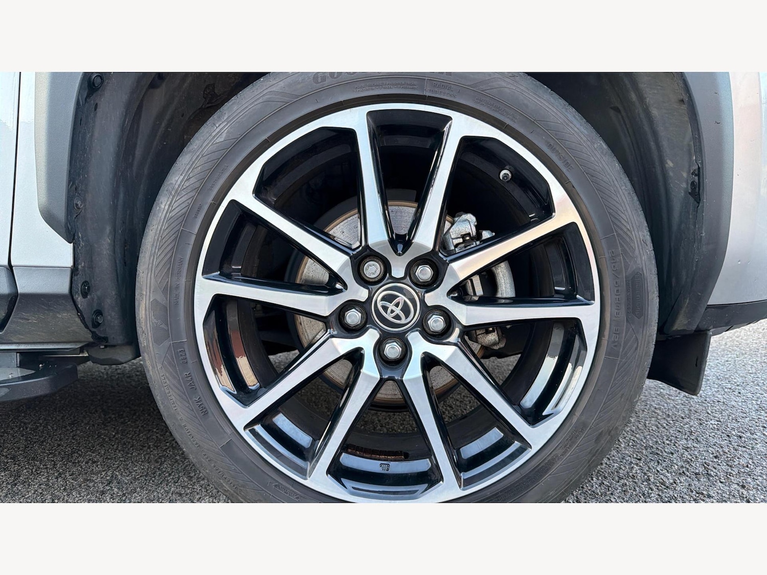 Used Toyota Yaris Cross 2023 for sale - 77057270: Photo 20