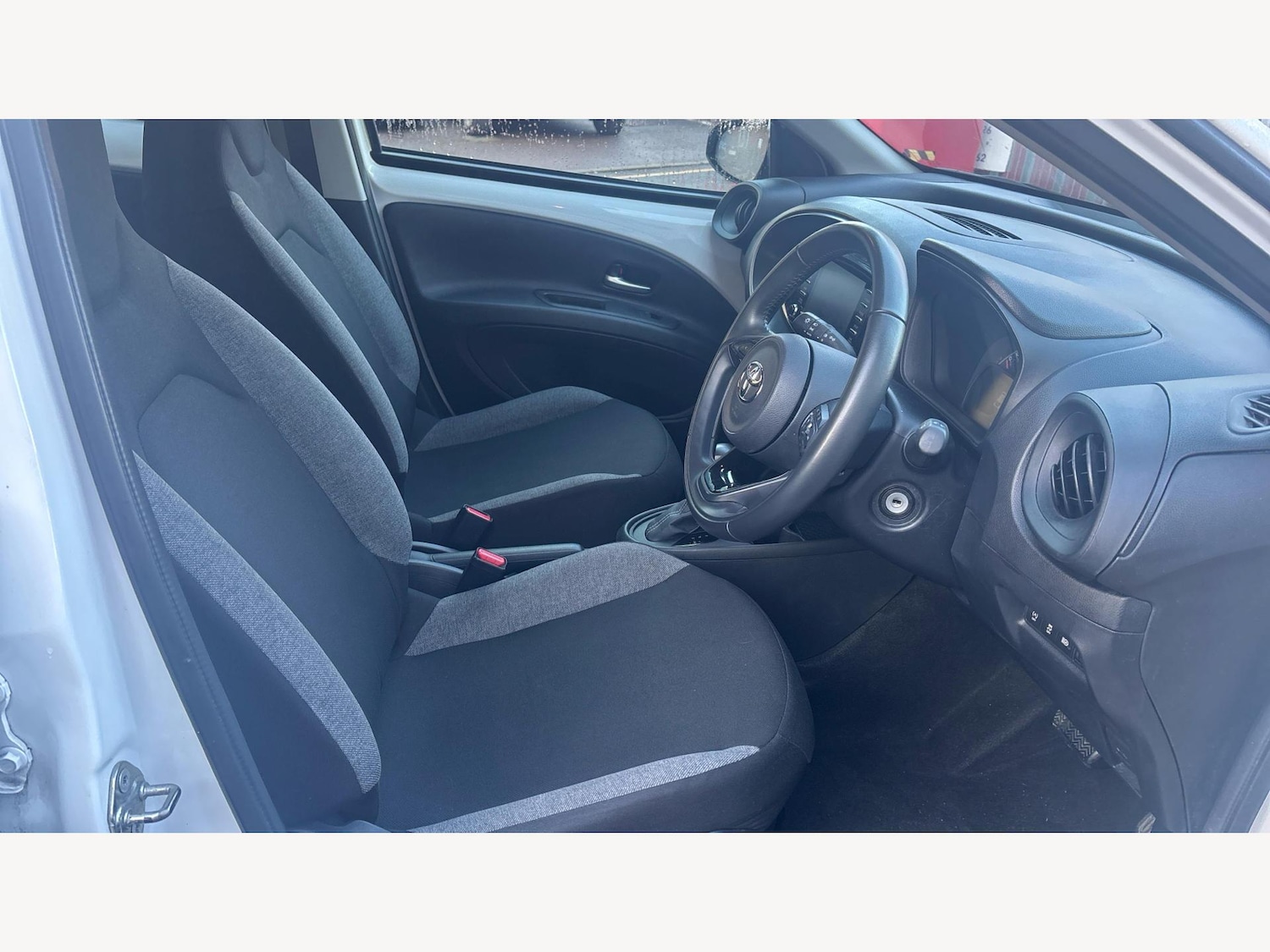 Used Toyota Aygo X 2022 for sale - 76886836: Photo 13
