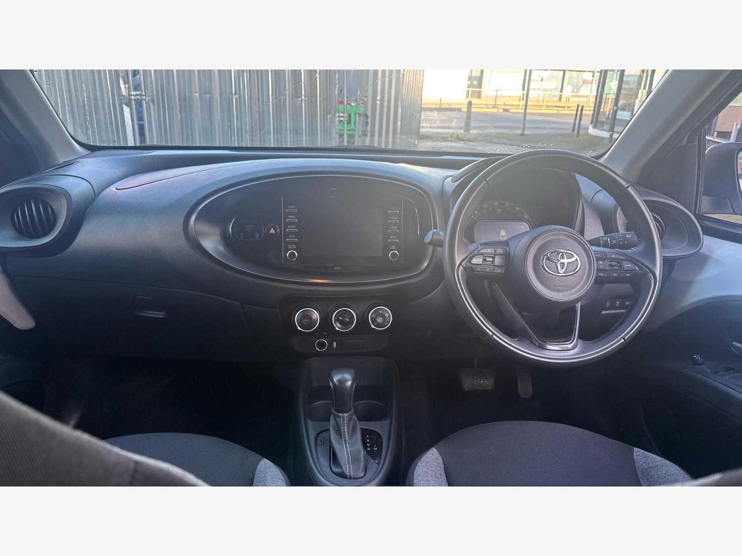 Used Toyota Aygo X 2022 for sale - 76886836: Photo 7