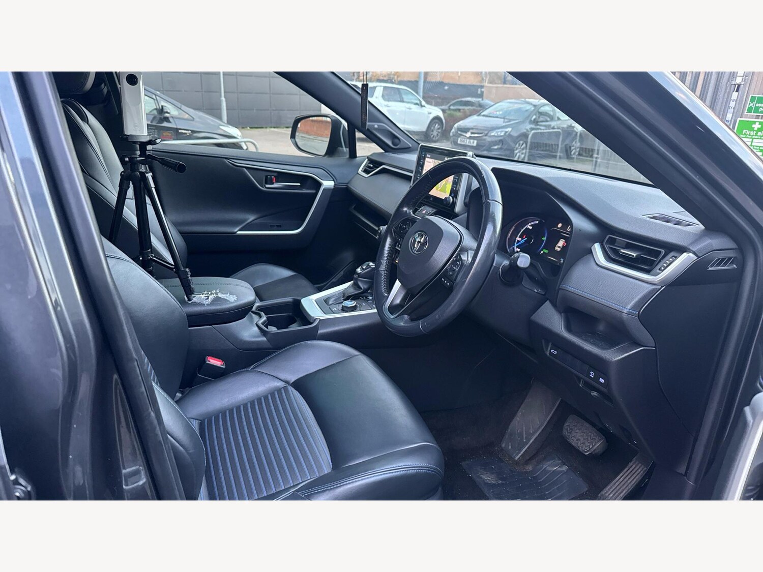 Used Toyota RAV4 2019 for sale - 76727268: Photo 13