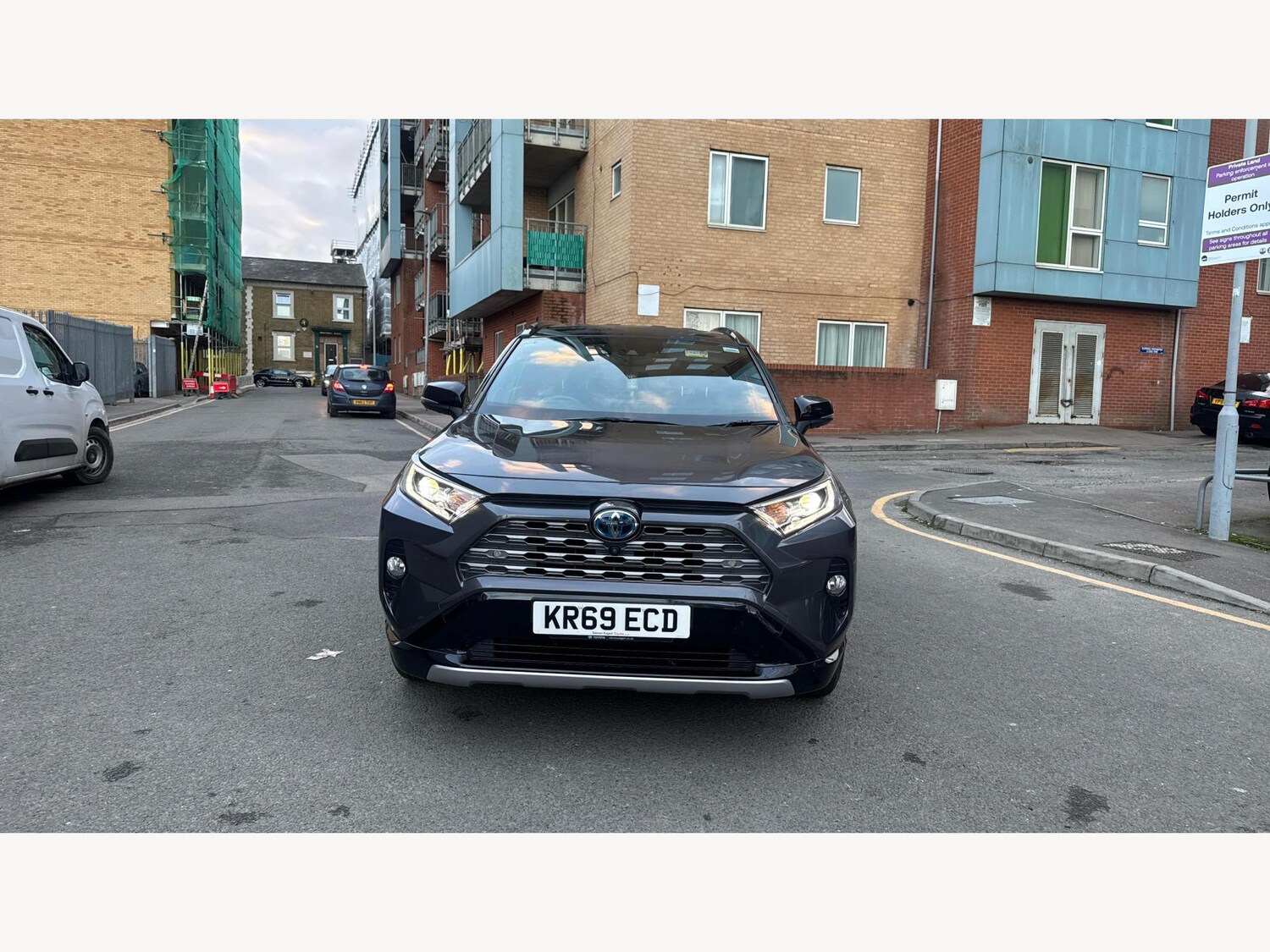 Used Toyota RAV4 2019 for sale - 76727268: Photo 17