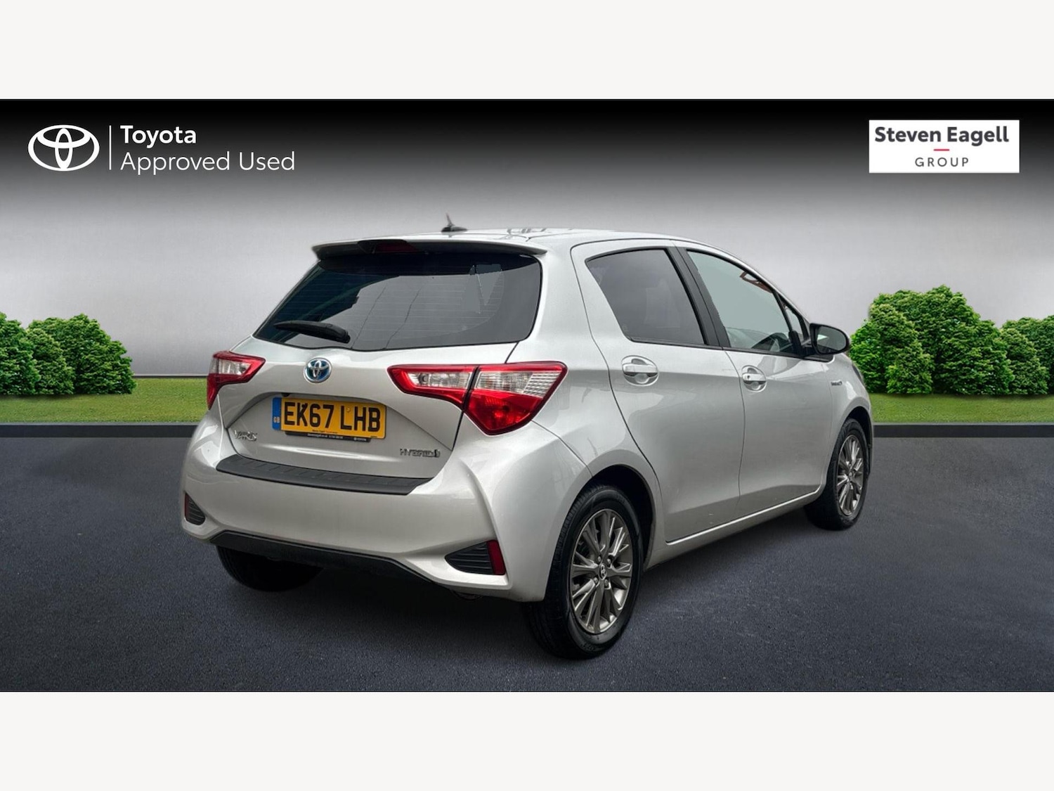 Used Toyota Yaris 2017 for sale - 77057253: Photo 2