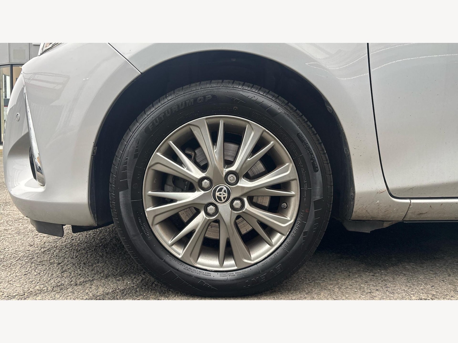 Used Toyota Yaris 2017 for sale - 77057253: Photo 20