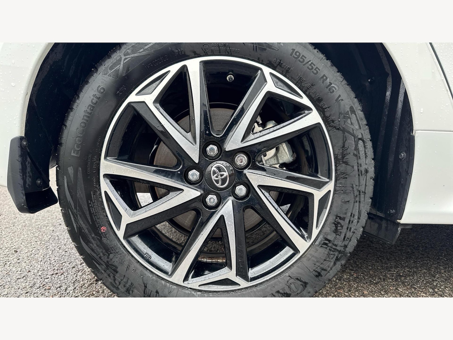 Used Toyota Yaris 2023 for sale - 76512294: Photo 20