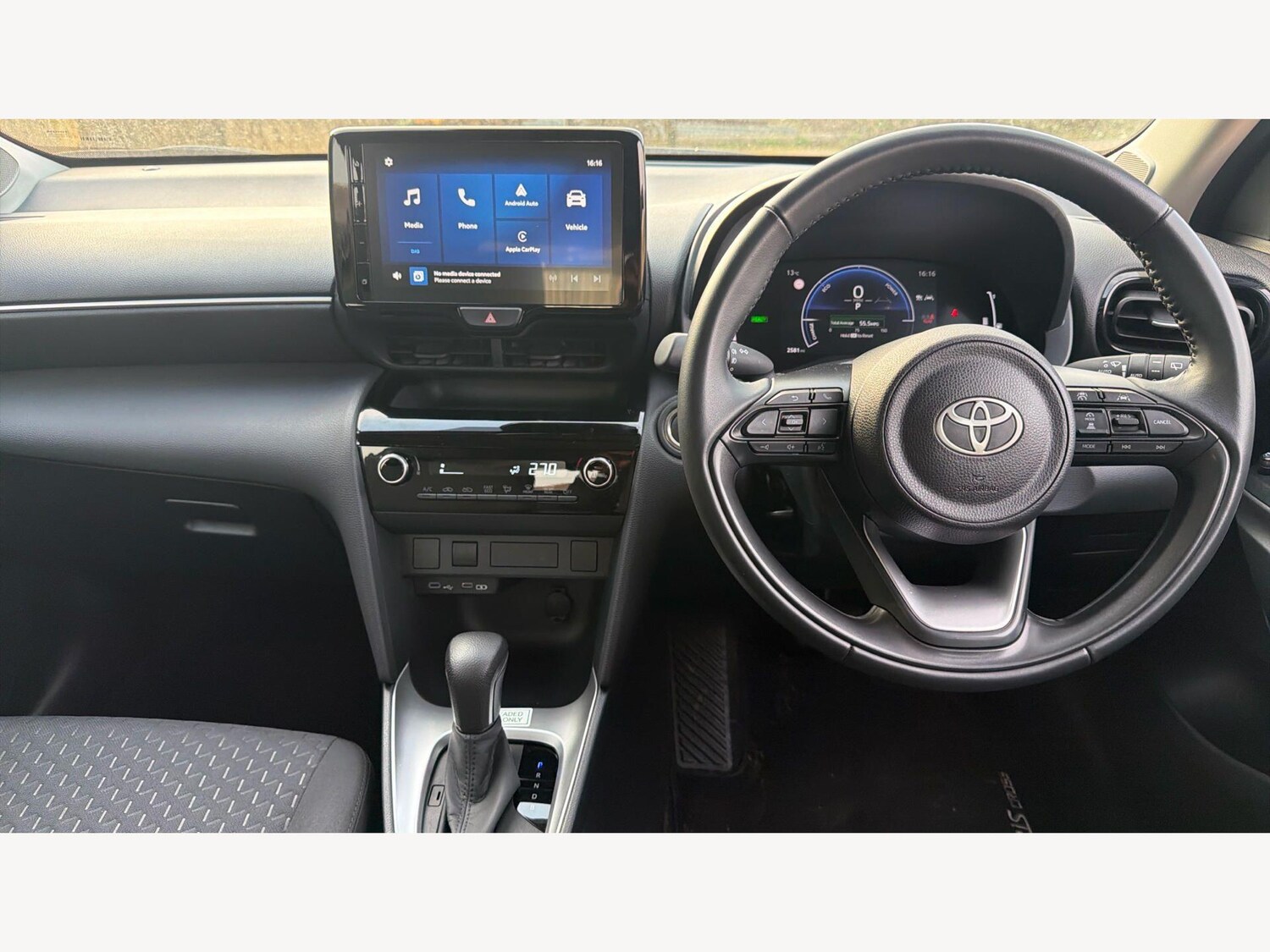 Used Toyota Yaris Cross 2025 for sale - 77839858: Photo 8
