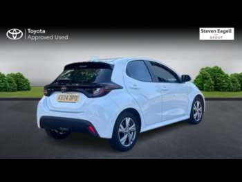 Used Toyota Yaris 2024 for sale - 74699913: Photo