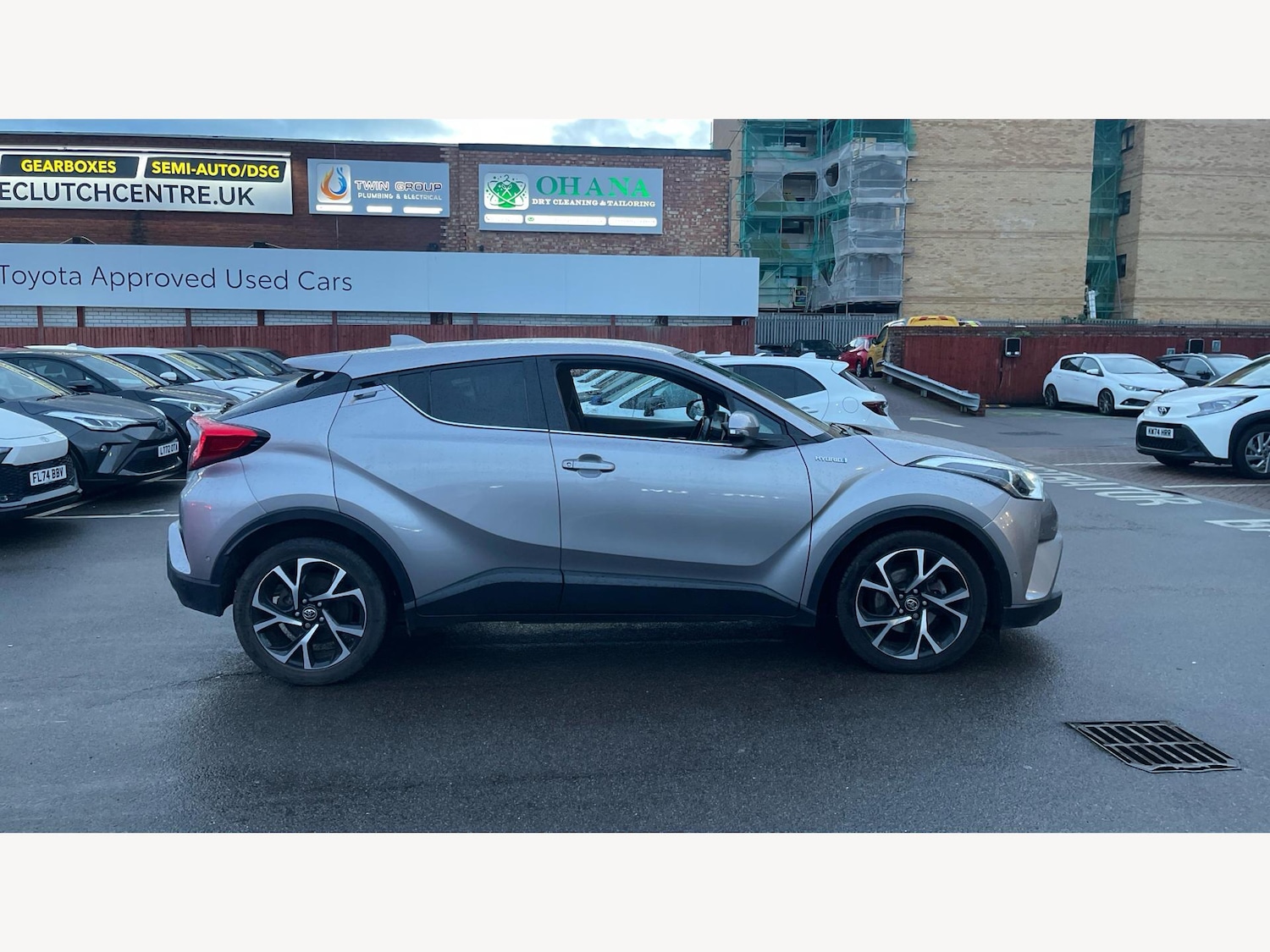 Used Toyota C-HR 2018 for sale - 76898393: Photo 18