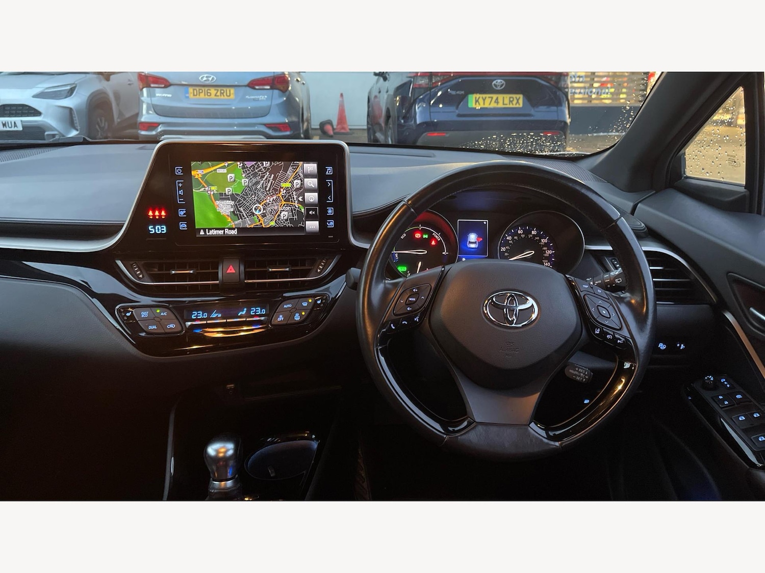 Used Toyota C-HR 2018 for sale - 76898393: Photo 7