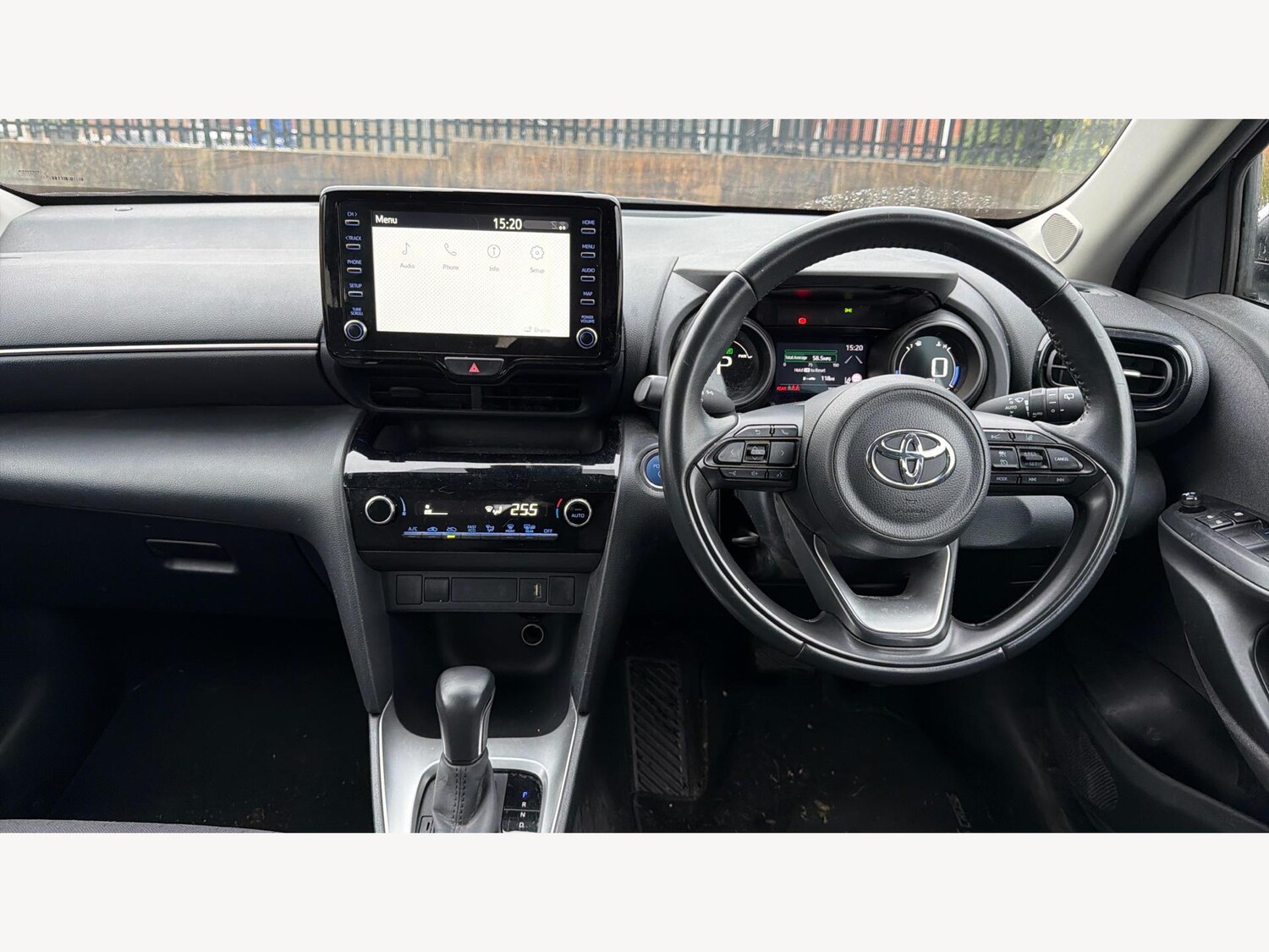 Used Toyota Yaris Cross 2023 for sale - 77574893: Photo 7