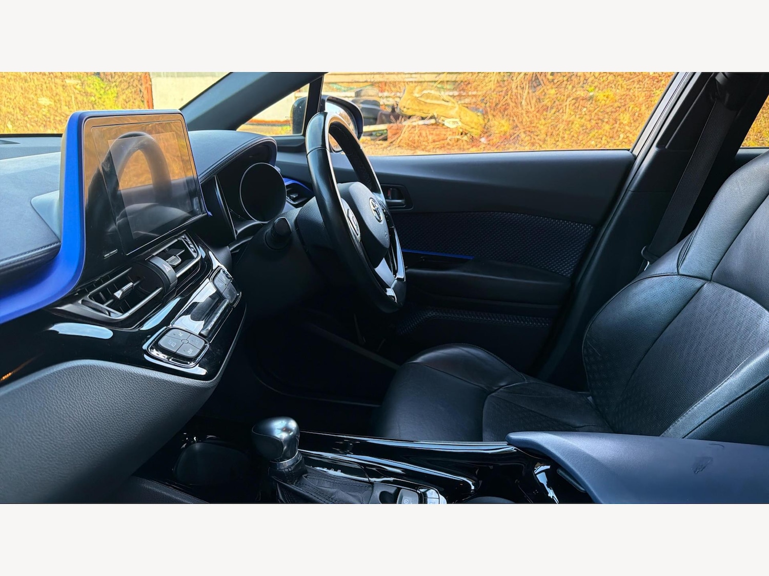 Used Toyota C-HR 2018 for sale - 77203061: Photo 12