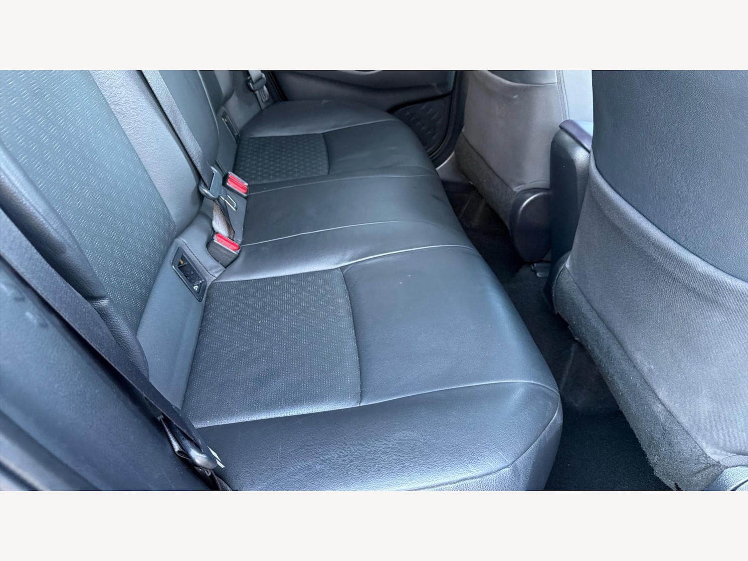 Used Toyota C-HR 2018 for sale - 77203061: Photo 14