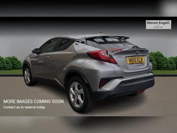 Used Toyota C-HR 2019 for sale - 79543939: Photo