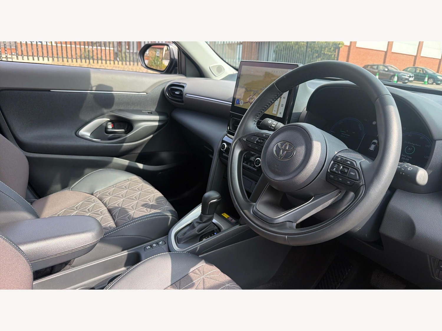 Used Toyota Yaris Cross 2024 for sale - 78072583: Photo 14