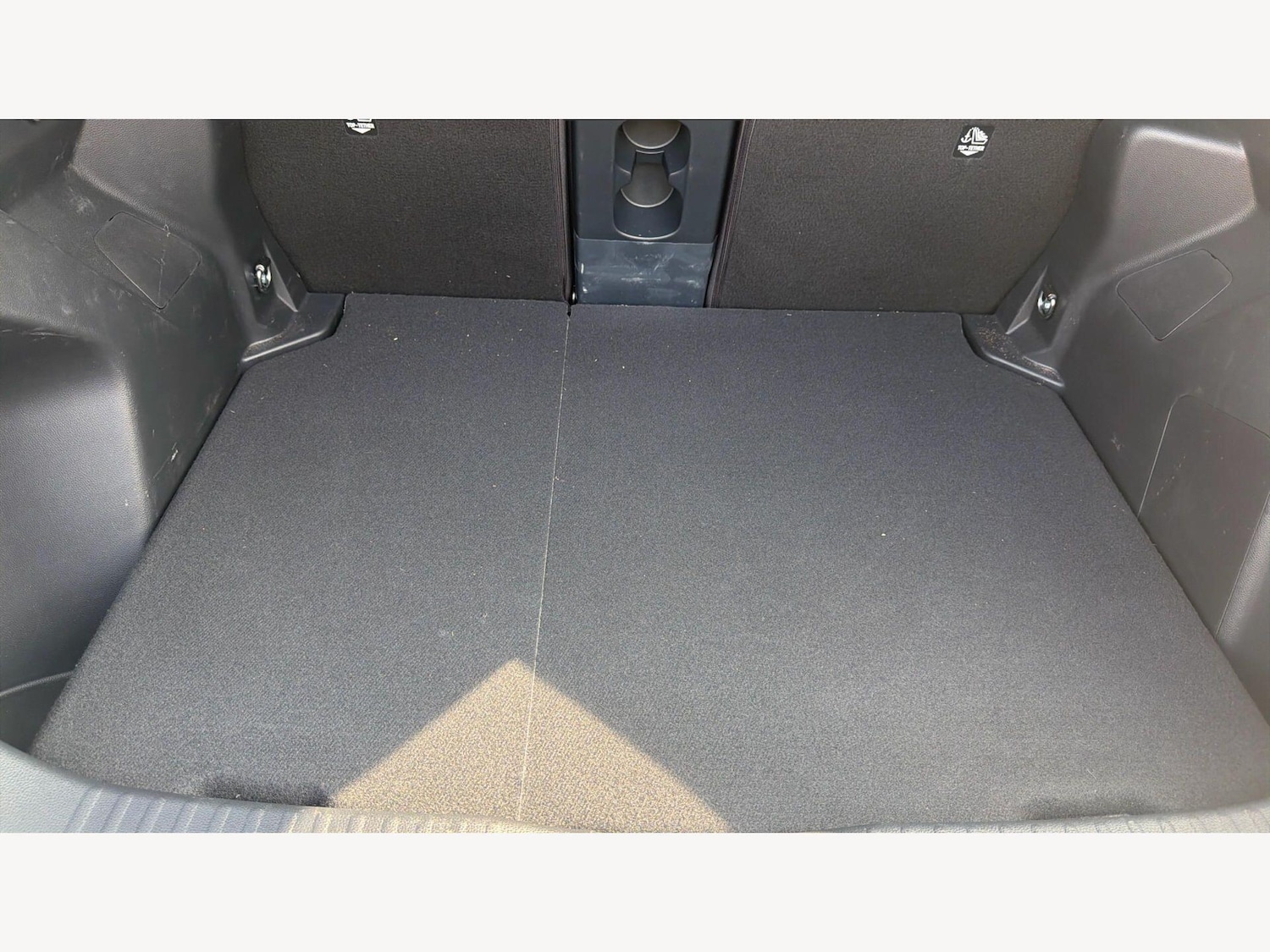 Used Toyota Yaris Cross 2024 for sale - 78072583: Photo 17