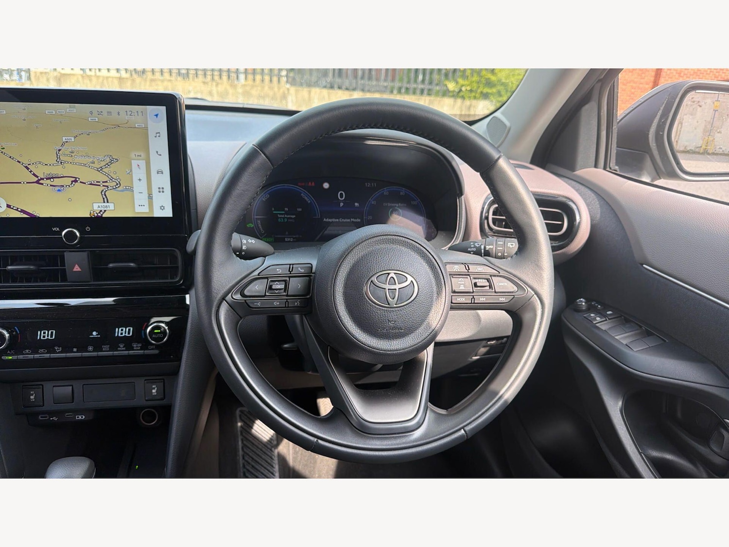 Used Toyota Yaris Cross 2024 for sale - 78072583: Photo 9