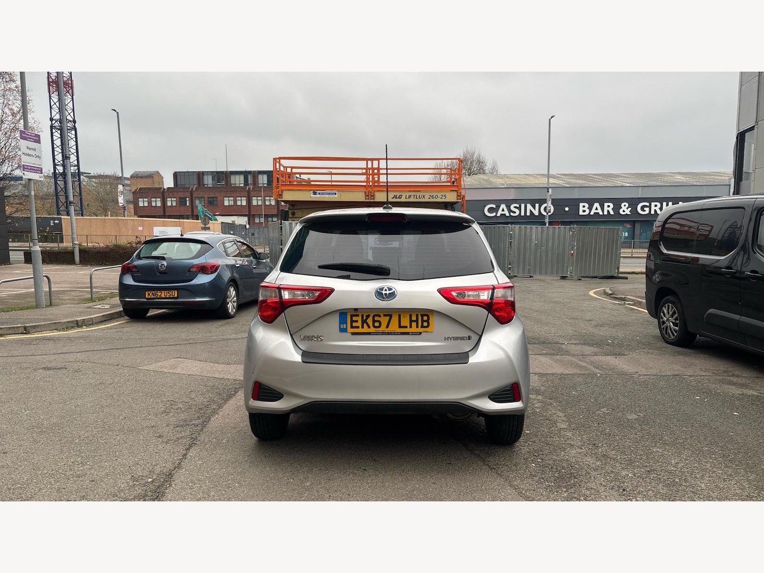 Used Toyota Yaris 2017 for sale - 77278523: Photo 21