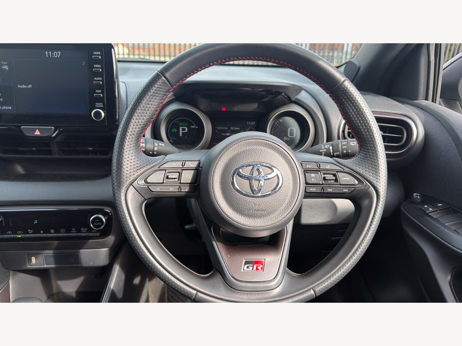 Used Toyota Yaris 2023 for sale - 77978023: Photo 11