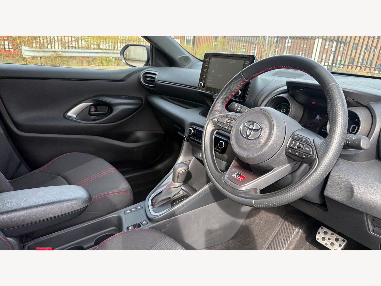 Used Toyota Yaris 2023 for sale - 77978023: Photo 14